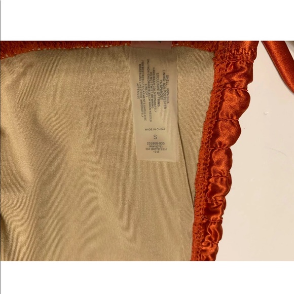 Victorias Secret Triangle Sexy Silk Ruffles Top S - Picture 8 of 8